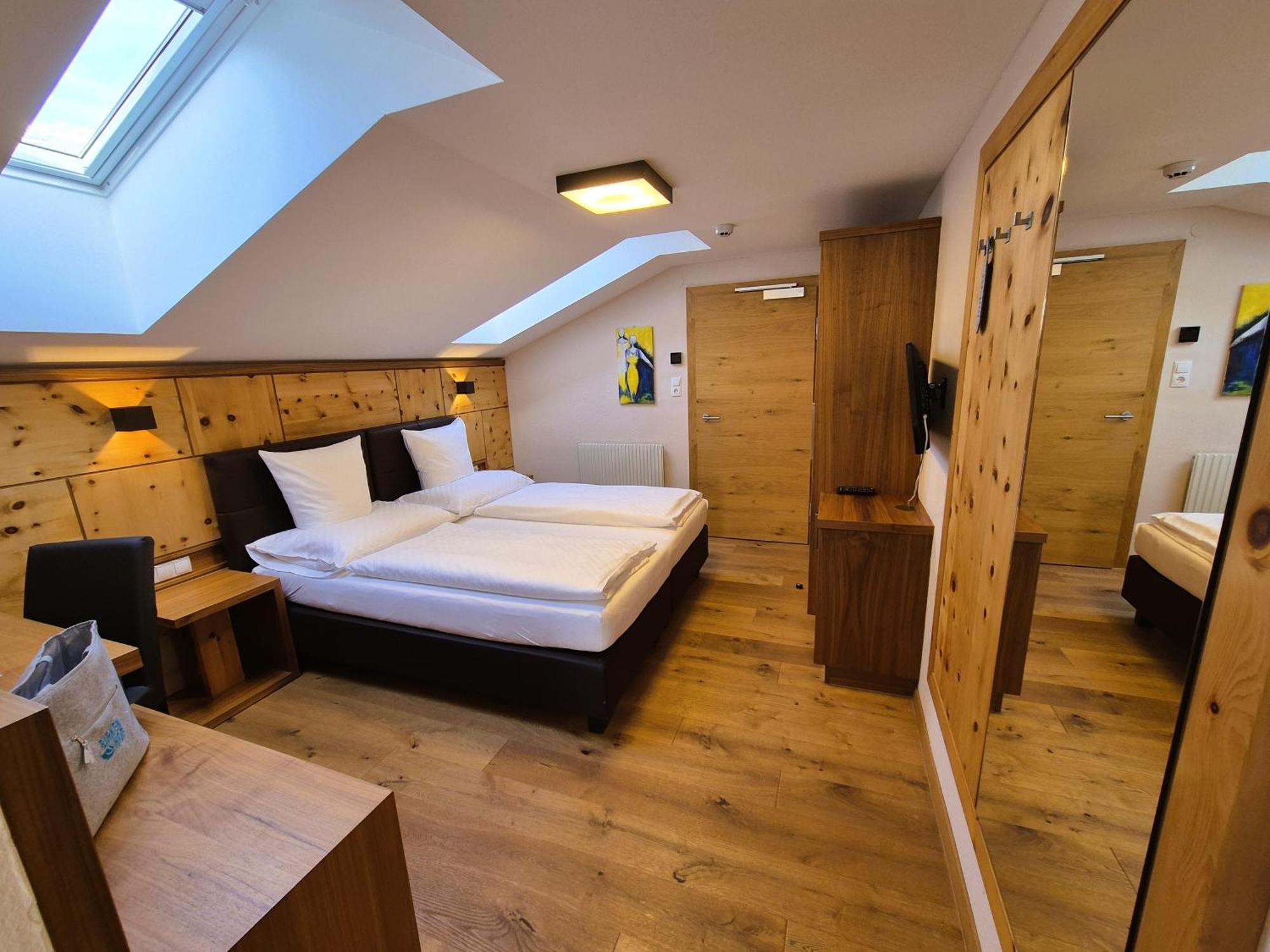 Hotel Garni Birkenhof Solden Room photo